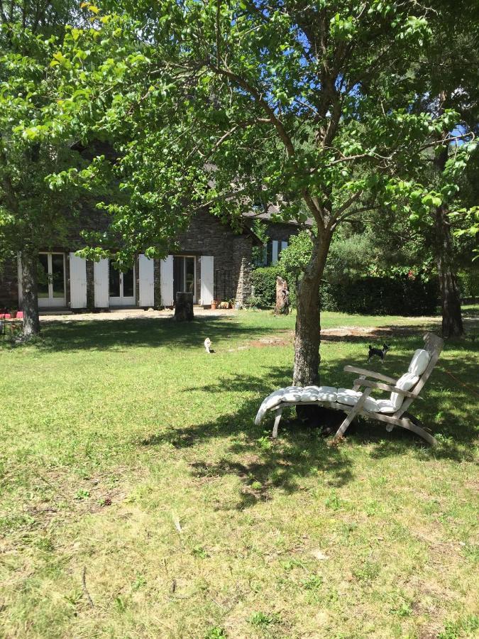 La Petite Auberge De Virginie Bédouès Exteriör bild