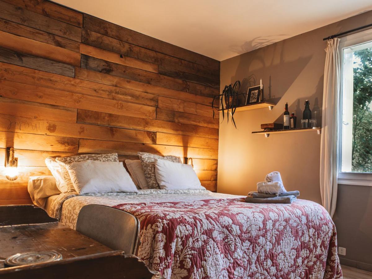 La Petite Auberge De Virginie Bédouès Exteriör bild